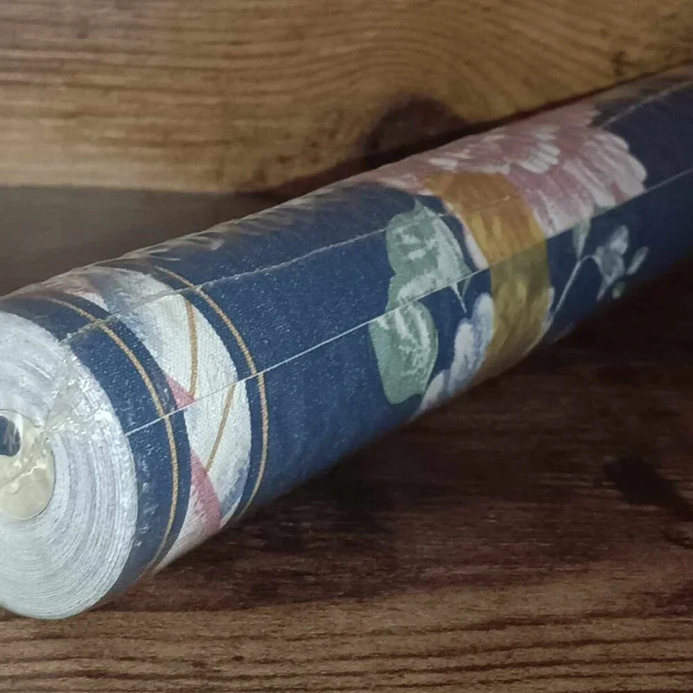 Vintage Double Roll of Soft Traditional Flowers Wall Border Paper